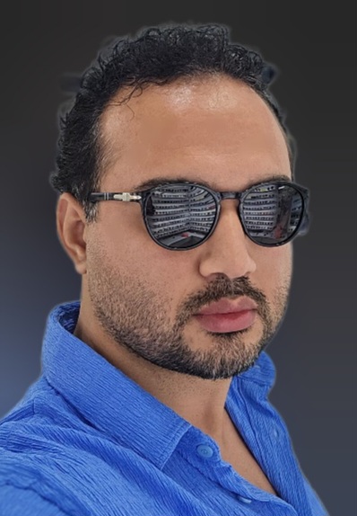 عینک میلاد میرپناه 